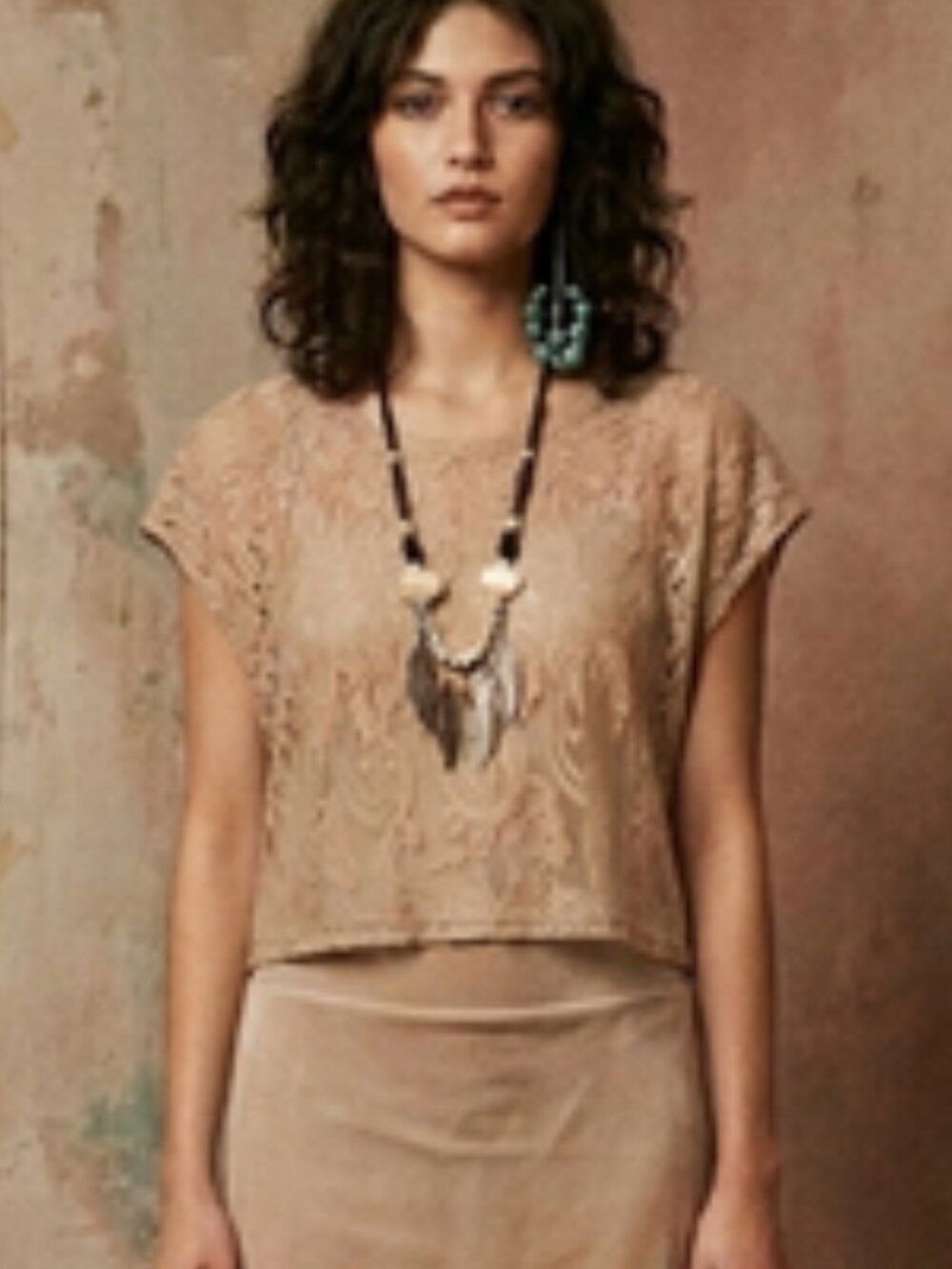 VTG Lace Top in Antique Beige